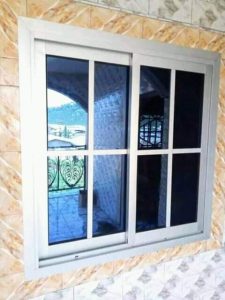fenêtre sur mesure à Beaumarches